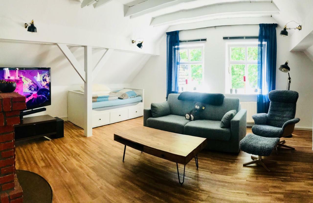 Altstadtmaerchen Leer Exterior foto